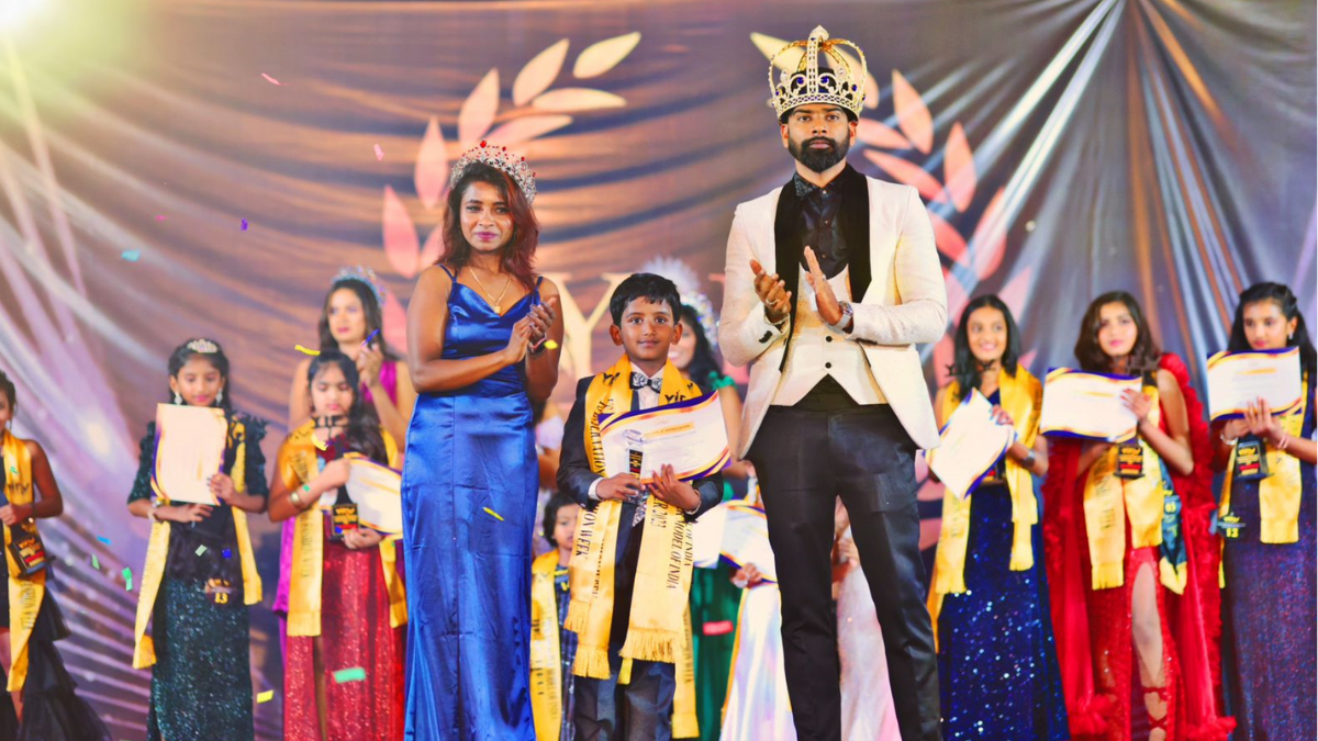 Read more about the article Aarya Naveen Model The Little Prince Super Model of India 2023 Winner at YIFW!